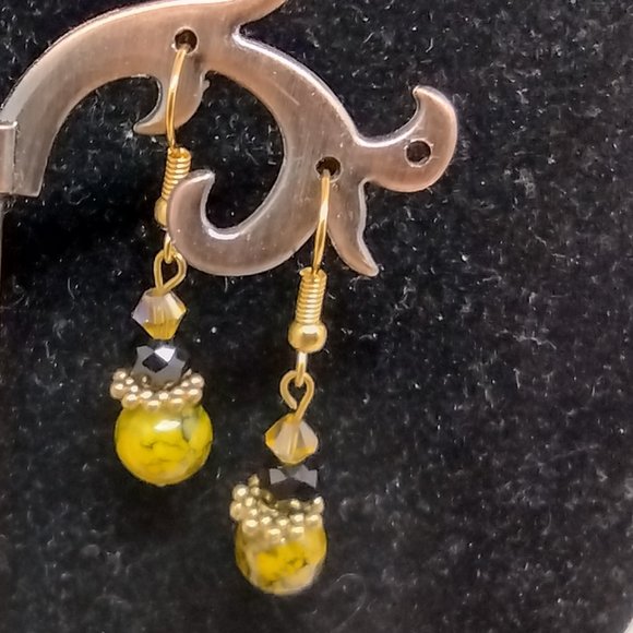 Black Onyx, Spider Agate, Amber and Gold Accent 2 Row Memory Wire Bracelet - Picture 6 of 9